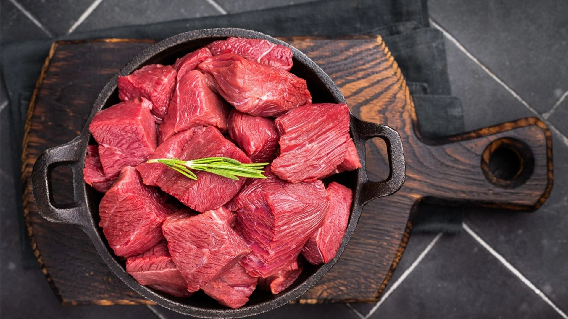 Kurban Eti Yıkanır Mı? Nasıl Saklanır ve Dinlendirilir?